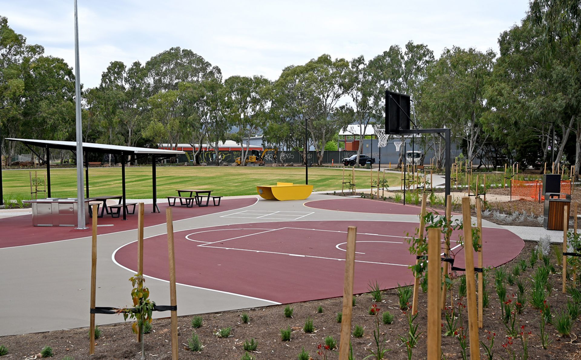 Paradise Recreation Plaza Courts