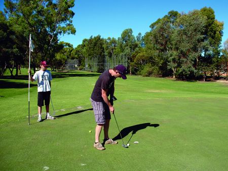 Lochiel Park Golf