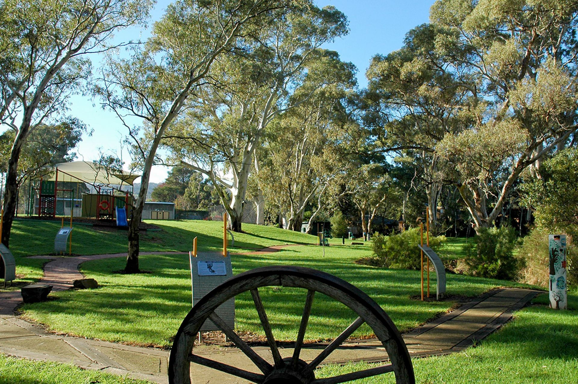 Nightingale Reserve Wagon Wheel