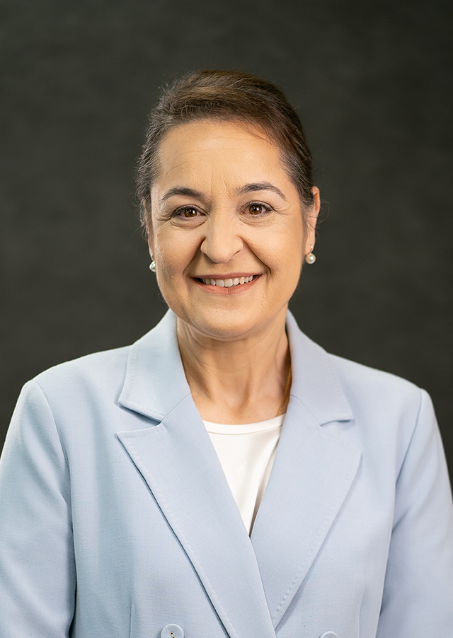 Photograph of Councillor Anna Leombruno