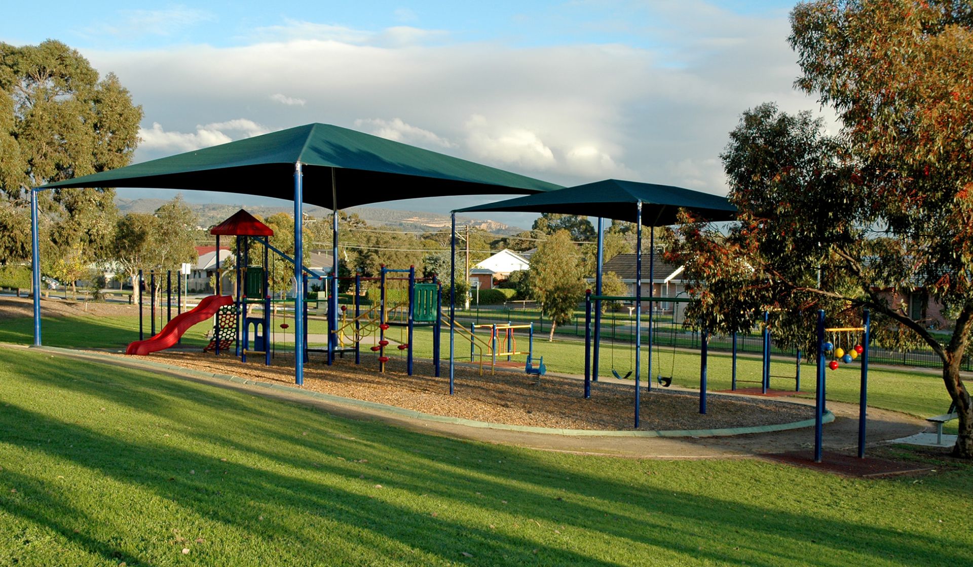 Charlesworth Park Playground